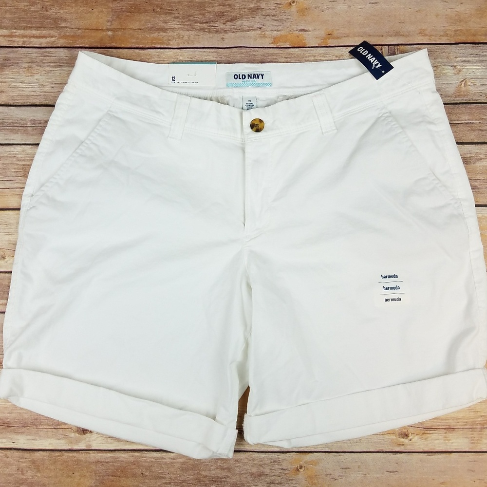 Old Navy Womens Stretch White Bermuda Shorts Sz 12